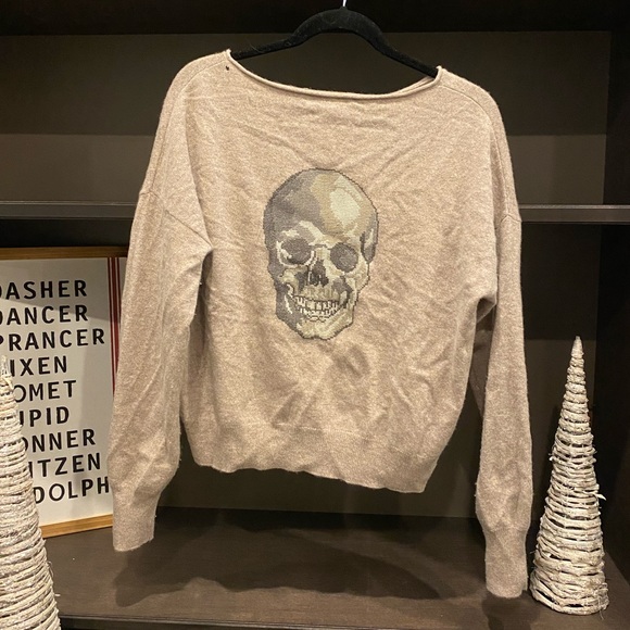 Skull Cashmere sweater! - Picture 1 of 4